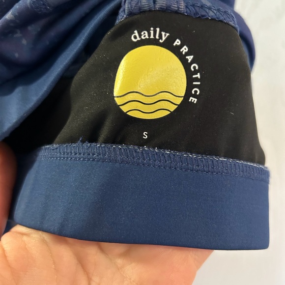 Anthropologie set - Picture 6 of 6